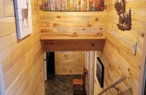 Lion's Head Casa | Family friendly cottage ☆walking distance to beach