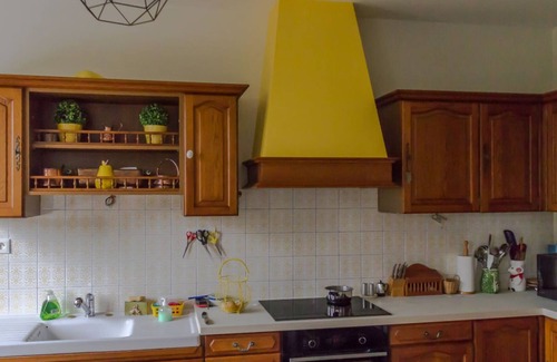Mazirat Cabaña | Casa acogedora con jardín cerrado, mesa de ping-pong y cerca de estaciones termales