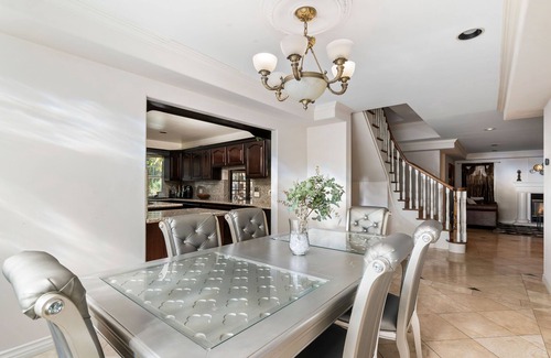 Studio City Villa | Family friendly Cozy Home in the heart of Studio City