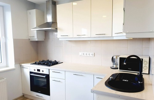 Gatauciai Apartamento | Family friendly, cozy and spacious 3 bedroom apartment in Joniškis, town centre.