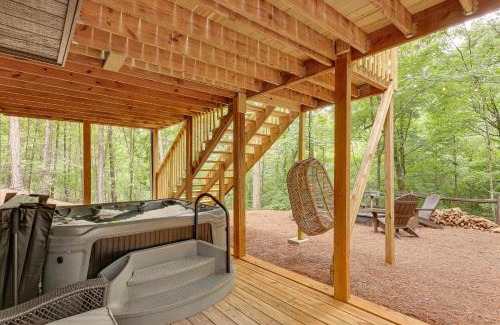 Dadeville Casa | Family-Friendly Dadeville Cabin with Hot Tub and Porch
