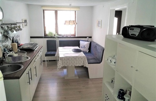 Oldisleben Otro | Family-friendly farmhouse with lots of space, terrace and garden
