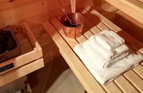 Le Lindois Cabaña | Hermosa ex Haybarn dividida en 2 casas rurales independientes con piscina, capacidad para 10 personas