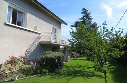 Lorette Apartamento | Casa acogedora con jardín, cerca de zona de baño y parques infantiles