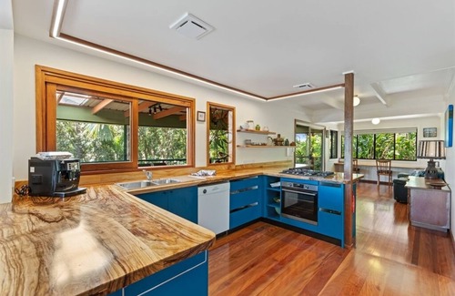 Farrants Hill Casa | Family Friendly Home on Farrants Hill