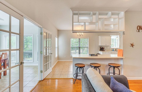 Council Casa | Family-Friendly Harrells Home w/ Fire Pit + Kayaks
