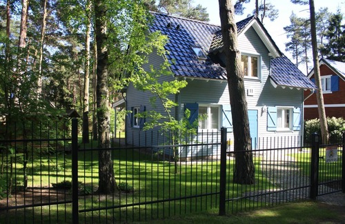 Pobierowo Casa | casa de vacaciones ideal para familias en Pobierowo, WiFi, céntrico, a 400 m de la playa