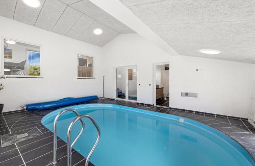 Sondervig Casa | Family-Friendly Holiday Home With Indoor Pool And Outdoor Spa 100 Meters From The North Sea