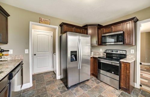 Clarksville Casa | Family-Friendly Home: 9 Mi to Clarksville Speedway