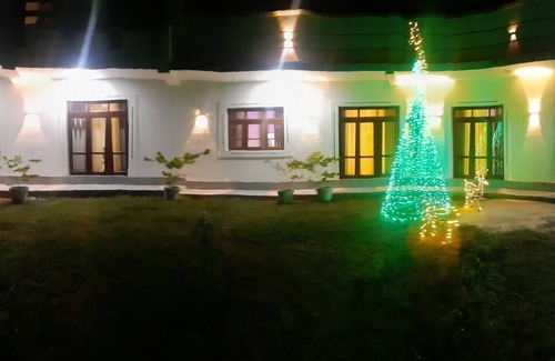 Negombo Casa | Family friendly homestay in lush greenery village in muthurajawela wetlands