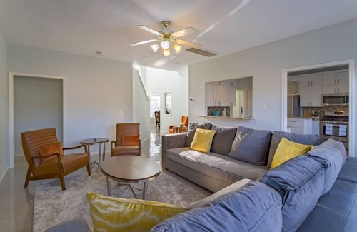 Clodine Casa | Family friendly home in SW