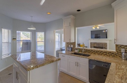 Clodine Casa | Family friendly home in SW