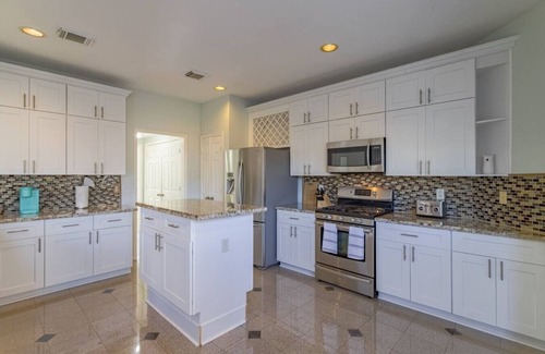Clodine Casa | Family friendly home in SW