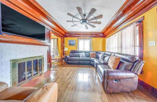 Erie Casa | Family-Friendly Home Walk to Lake Erie!