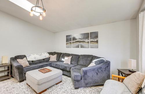 Orchard District Casa | Family-Friendly Home with Fire Pit in Bend!