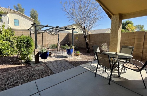 Canyon Trails Casa | Family friendly house in a peaceful neighborhood.