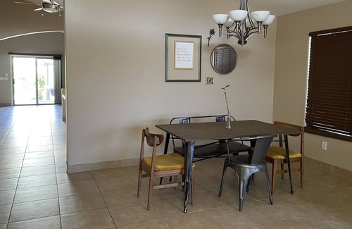 Canyon Trails Casa | Family friendly house in a peaceful neighborhood.