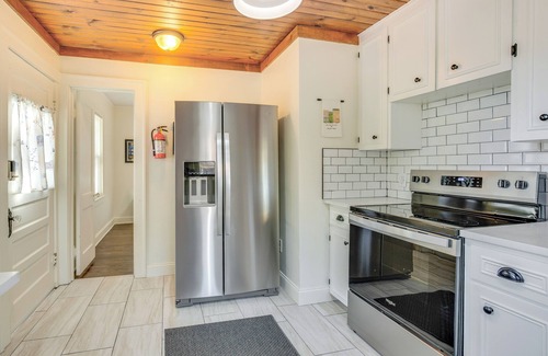 Independence Casa | Family-Friendly Independence Home: 5 Mi to Stadium