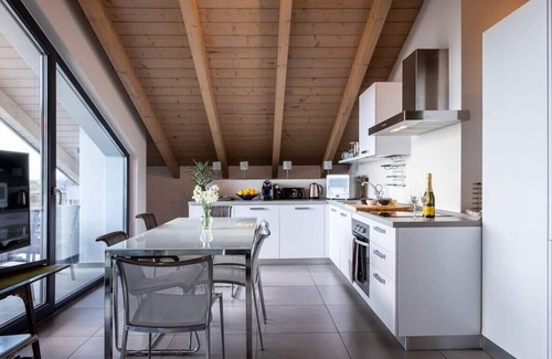 Massino Visconti Apartamento | Stunning family friendly Italian Lakes 3 bed villa, pool, BBQ, WIFI