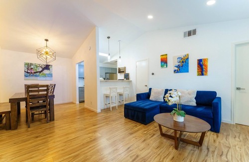 East Oak Hill Casa | Family Friendly & King Suite & Fire Pit, 9 Mil DT