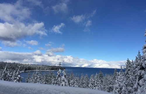 Meeks Bay Casa | Family-Friendly Lakehouse - Stunning Views - Walking Distance to Meeks Bay Beach