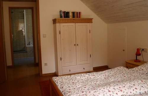 Ziegelbach Apartamento | Afueras familiares con mucho espacio
