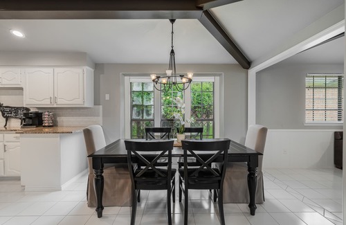 Northeast Carrollton Casa | Family Friendly Luxury Home with Pool