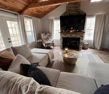 Hendersonville Casa | Family-Friendly Mountain Oasis W Game Room & Grill