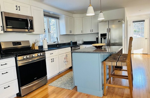 North Eastham Cabaña | Family-friendly Oasis Steps from Kingsbury Beach