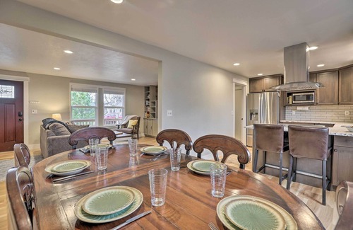 Redmond Casa | Family-Friendly Redmond Getaway: Walk to Dtwn