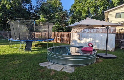 University Hills Casa | Family-Friendly Remote Workers Pad