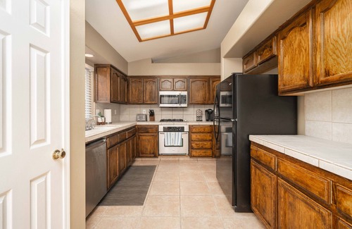 Pumpkin Center Casa | Family-Friendly Retreat with Non-Heated Pool and Huge Yard