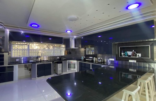 Parow North Casa | Family-Friendly Retreat located in Parow North