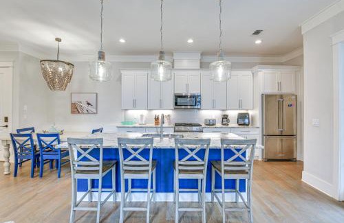 Lakeside at Blue Mountain Beach Casa | Family-Friendly Santa Rosa Home Walk to Beach!