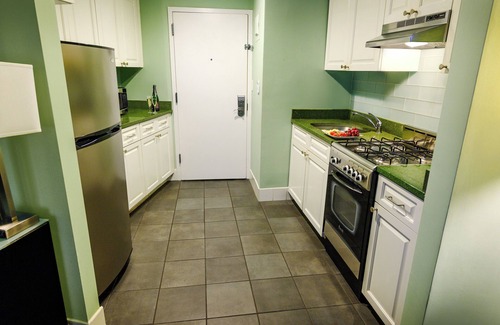 Central Park West Hotel | Family-friendly! Suite w/ Kitchenette, Walking Distance to Central Park!