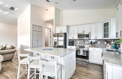 Port Tampa City Casa | Family-Friendly Tampa Home < 3 Mi to Ocean!