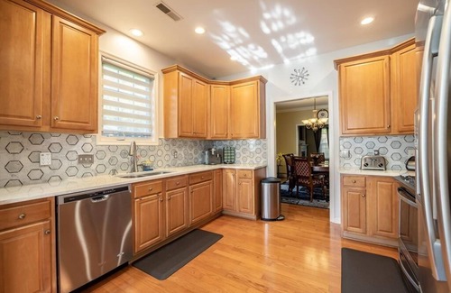 Rio Casa | Family-friendly single home/Walking distance to shopping center and restaurants