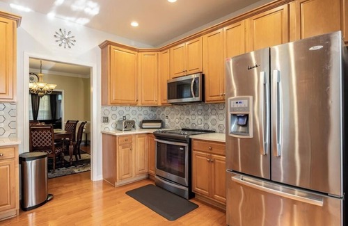 Rio Casa | Family-friendly single home/Walking distance to shopping center and restaurants
