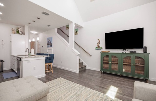 Corpus Christi Casa | Family-Friendly Beach Townhome w/Pool, Pirate Playground & Pet-Friendly Perks