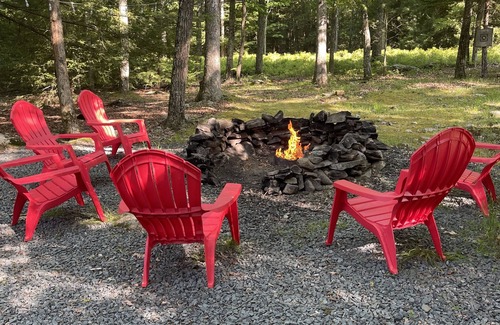 Dingmans Ferry Casa | FAMILY FRIENDLY HOME TO ENJOY THE OUTDOORS