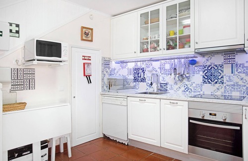 Alcobaca Casa | Casa de vacaciones familiar 'Casa Alfeizerão' con jardín y Wi-Fi