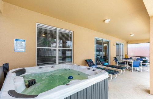 Seasons Casa | Family Friendly Vacation Home with South Facing Pool - Hot Tub - Game Room - Near Disney
