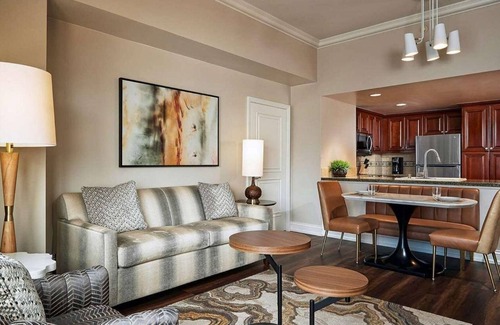 Las Vegas Complejo | Family-Friendly Vegas: Luxury 3-Bedroom Retreat Near the Strip - The Boulevard