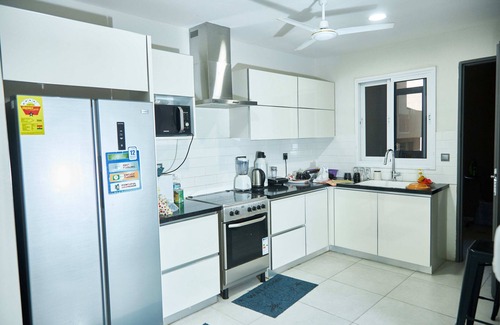 Accra Apartamento | Family-Friendly & Work-Friendly Elegant Apartment close to shopping mall & beach