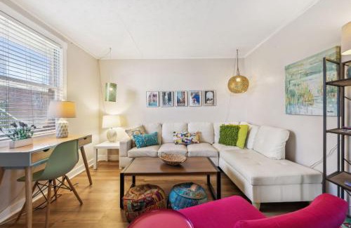 Edgehill Casa | Family Friends and free parking close to downtown