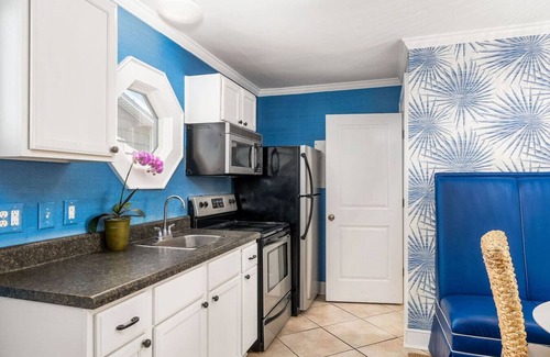 Atlantic Beach Apartamento | Family Fun~2nd Row Beach House w/Ocean Views
