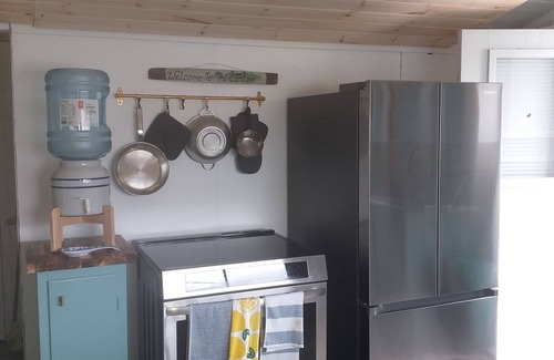 Shediac Cabaña | Family fun and sun at Shediac NB. Cottage located in an excellent location.