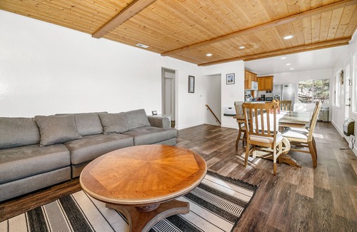 Fawnskin Casa | Family Fun Cabin - 5 Bedroom, Game Room, Hot Tub and Lake Views!