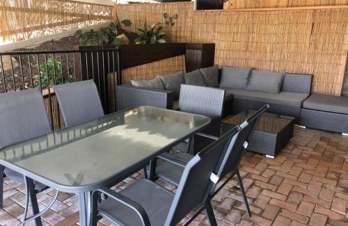 Pacific Pines Apartamento | Family Fun Oasis Pool Retreat Near Theme Parks