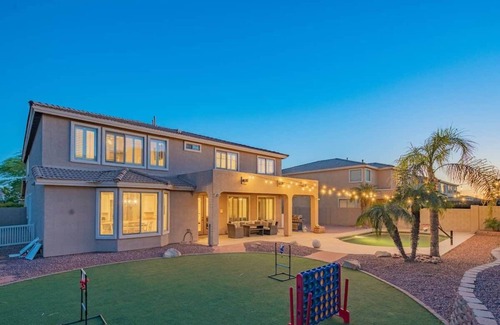 Mesa Casa | Family Fun Retreat, Mesa AZ w Pool